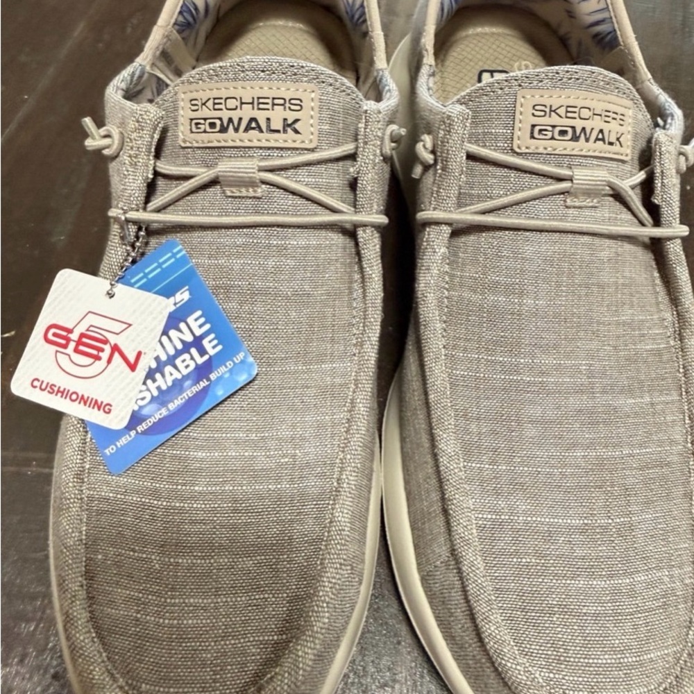 NWT Skechers Go Walk Gray Men's Shoes